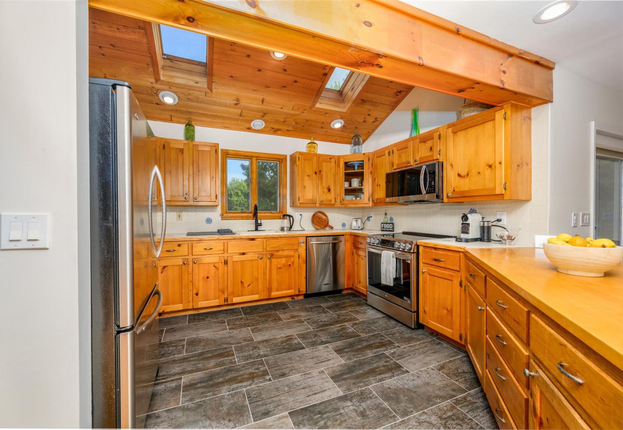 Mountain Blue Vista - Luxury Retreat Near Ski Resorts With Pond, Firepit And Hot Tub Виндхам Экстерьер фото
